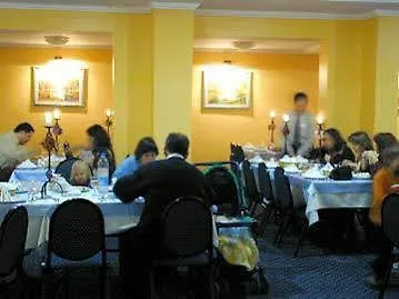 קוסדסי Grand Ozcelik Hotel