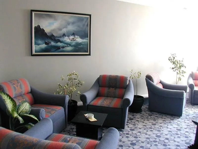 Grand Ozcelik Hotel Кушадасы