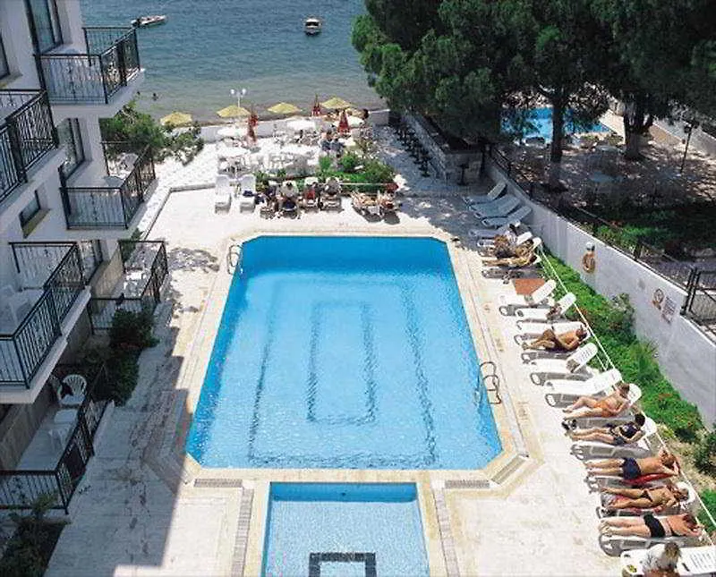 ***  Grand Ozcelik Hotel Кушадасы Турция
