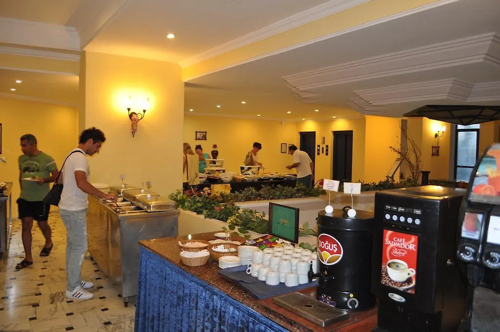 Grand Ozcelik Hotel 库萨达斯 3*,