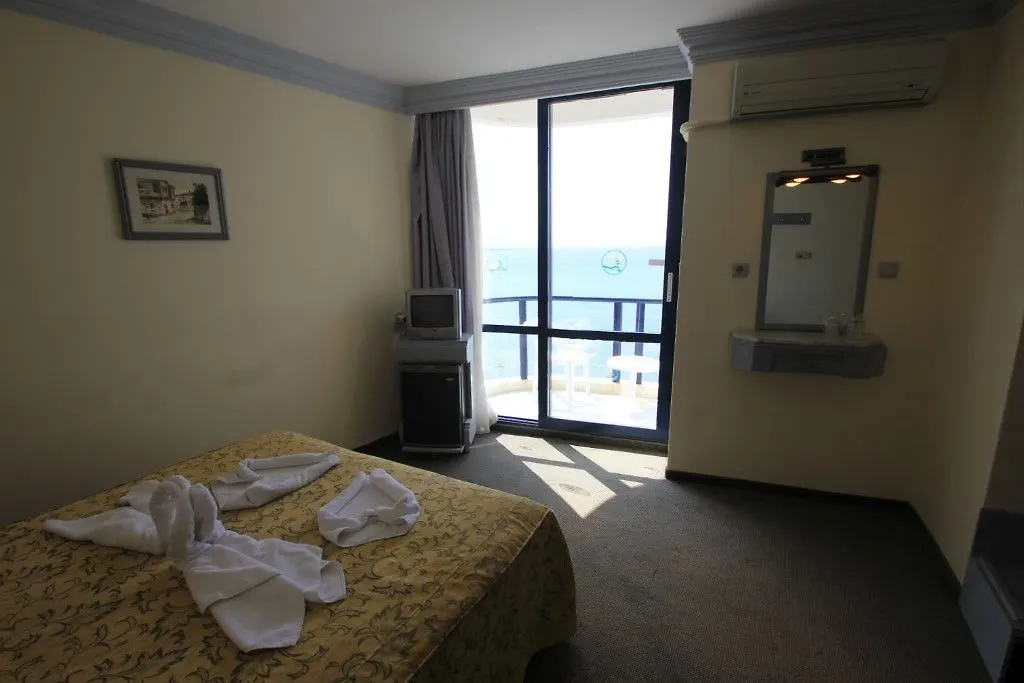 Grand Ozcelik Hotel 库萨达斯 3*,  土耳其